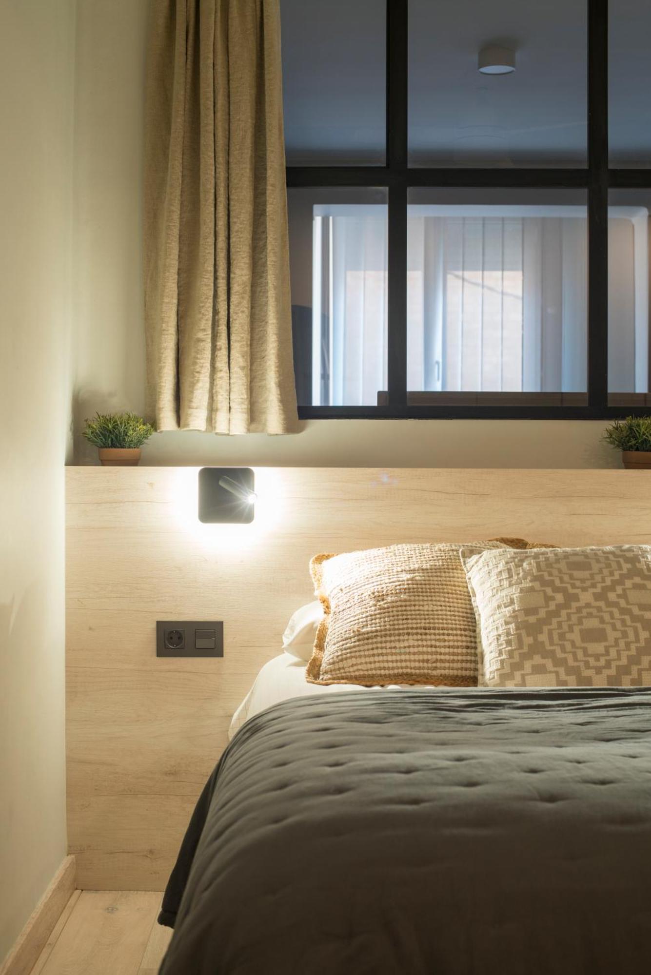 Apartaments Turistics Cardona III Extérieur photo